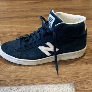 New Balance Men's 891 Dark Blue suede High-Top Sneakers
